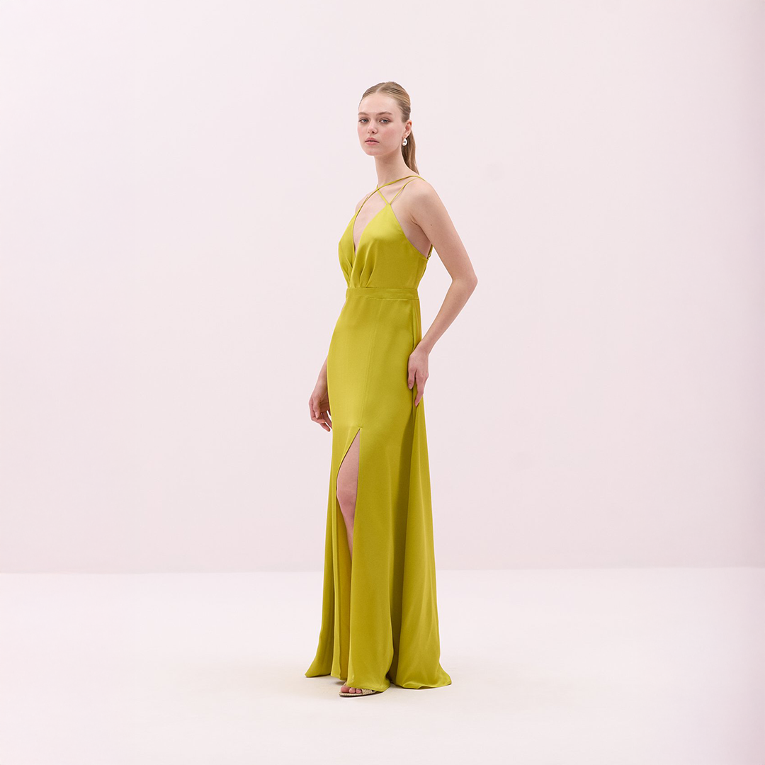 Sezonun En Şık Abiye Modelleri ile Gece Boyu Işıldayın!