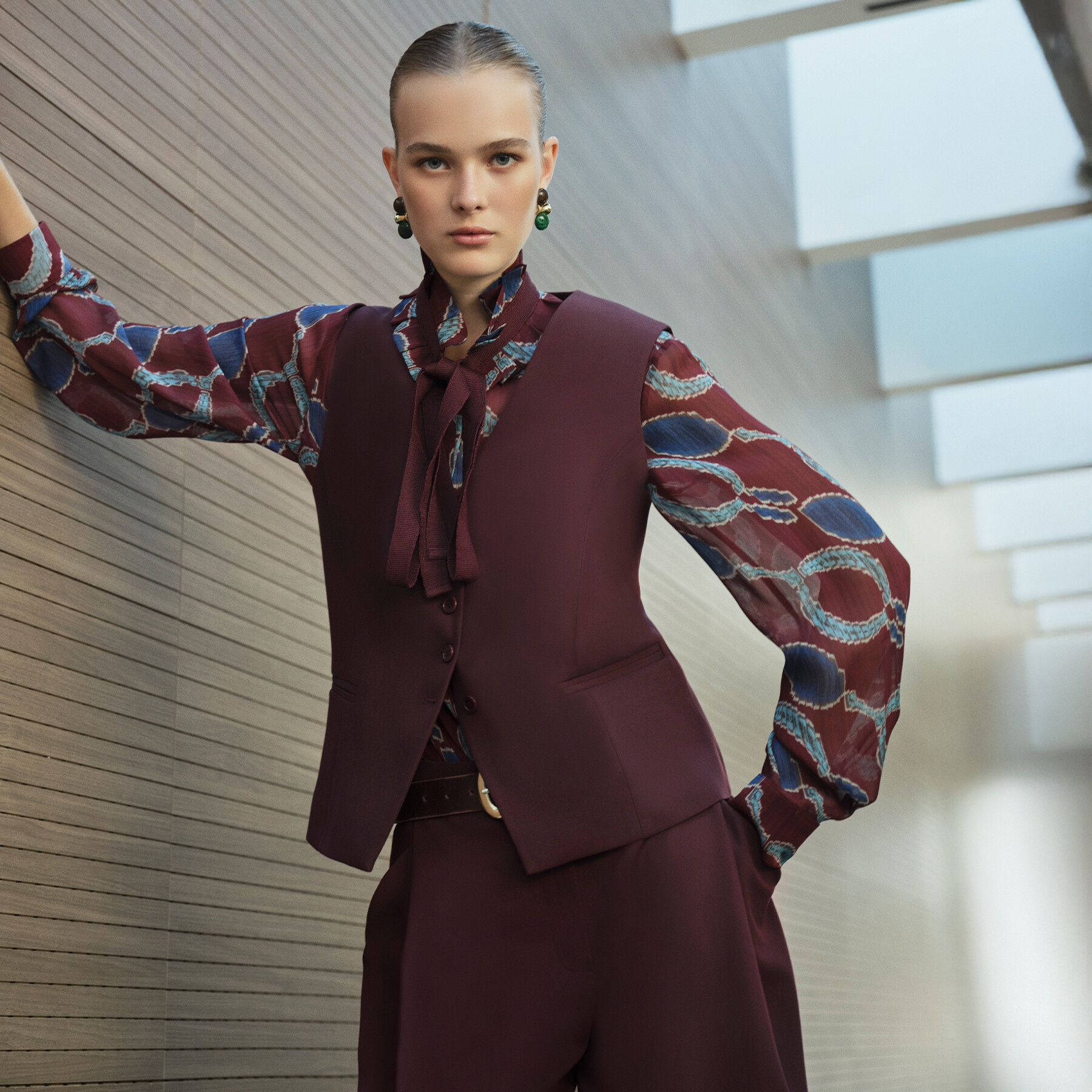 Ofisten Davete: Kış Kombinlerinde Geçiş Parçaları