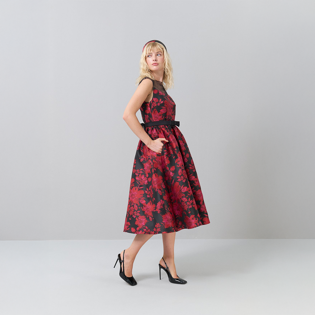 Özel Hissettiren Kadınlar Günü Hediyeleri Roman'da!