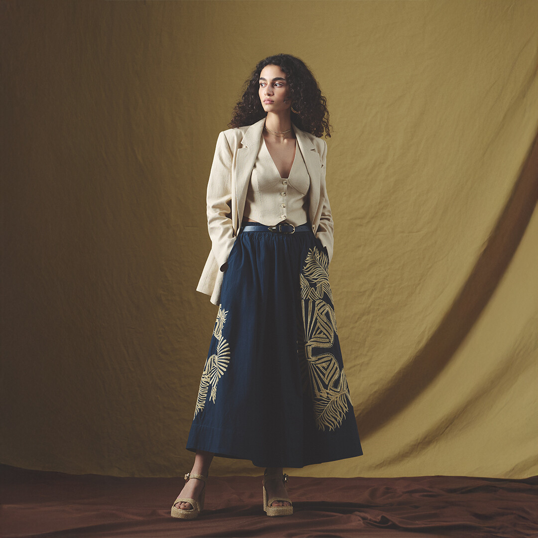 Desen ve Renklerin Büyüsü: Roman Yazlık Etek Koleksiyonu