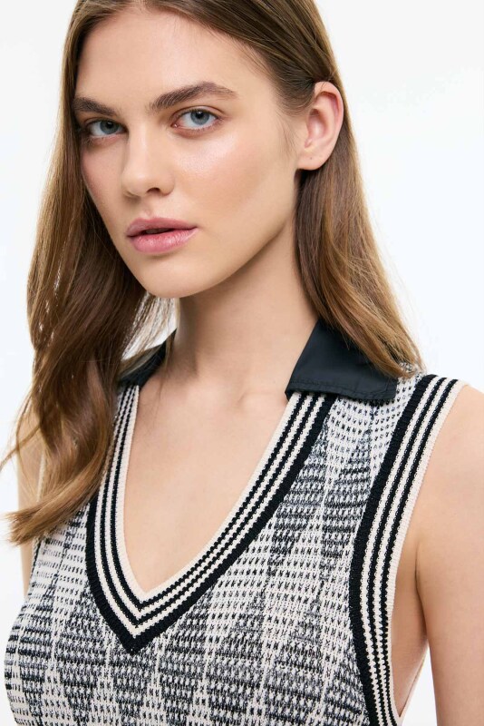 Ajurlu Triko Midi Boy Elbise Siyah-Beyaz - 4