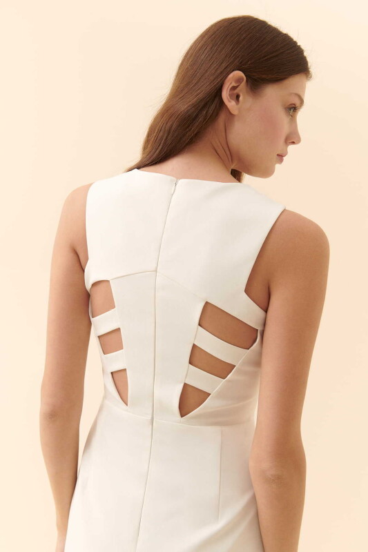  Arkası Cut Out Detaylı Midi Elbise Ekru - 3