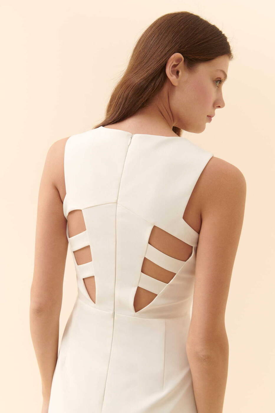  Arkası Cut Out Detaylı Midi Elbise Ekru - 3