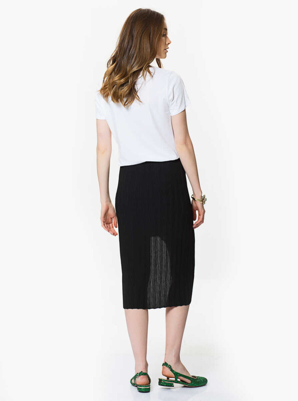 Asimetrik Detaylı Yırtmaçlı Etek Siyah - 2