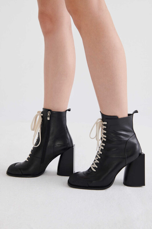 Lace Up Boot Black - 2