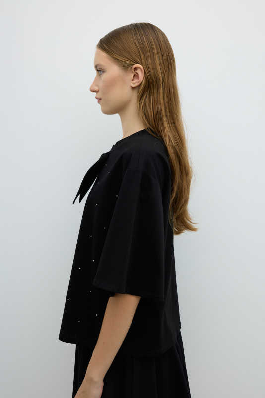 Bisiklet Yaka Fiyonk Taş Baskılı T-shirt Siyah - 4