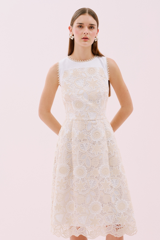 Bisiklet Yaka Kolsuz Eteği Pileli Brode Midi Boy Elbise Standart Renk - 4