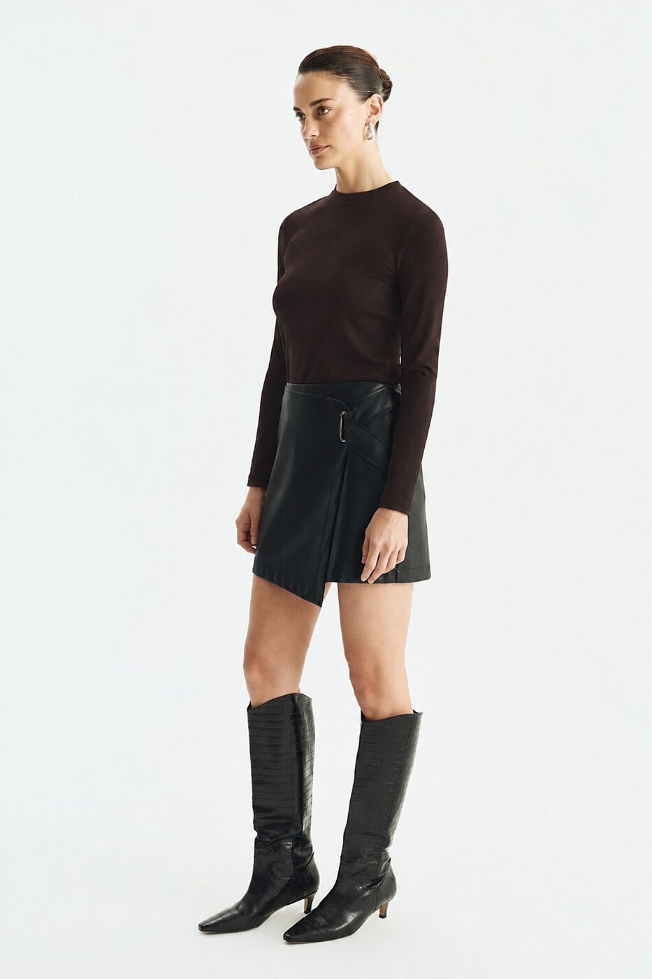 Bisiklet Yaka Uzun Kol Basic T-Shirt Kahve - 3