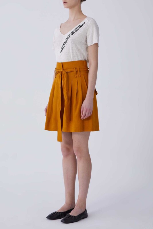 Bol Paça Keten Kadın Şort Hardal - 3