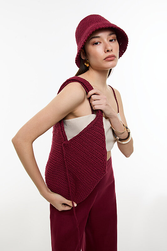 Bordo Çanta Bordo - Roman (1)