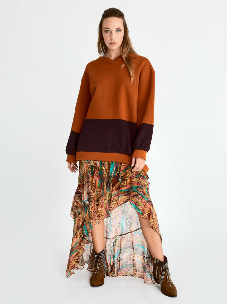  Boyun Ve Etek Detaylı  Kadın Sweatshirt Standart Renk