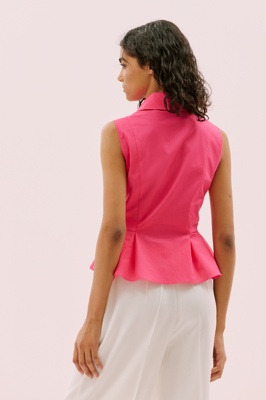 Çiçek Motifli Kolsuz Peplum Gömlek Fuşya - 2