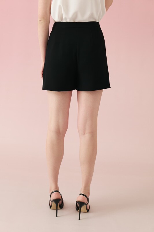 Double Pleated Crepe Shorts Black - Roman (1)