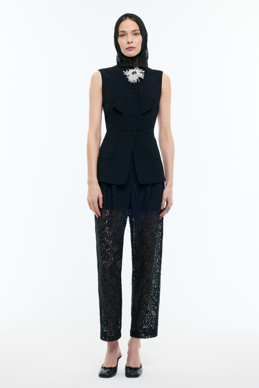 Çıkarılabilir Broş Detaylı Bele Oturan Yelek Siyah - 4