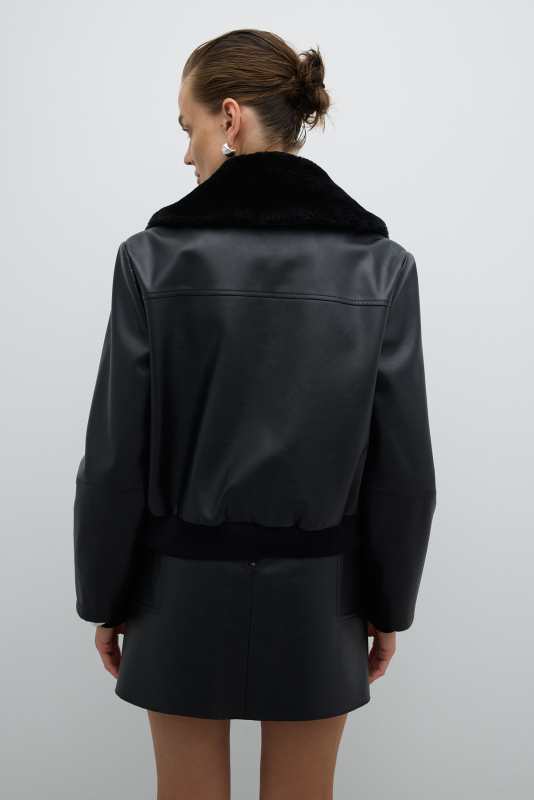 Çıkarılabilir Kürk Yakalı Trok Detaylı Mont Siyah - 4