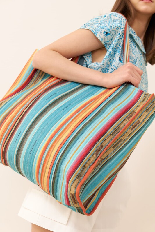 Çizgi Desenli Çanta Standart Renk - Roman (1)