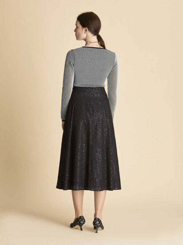  Dantel Detaylı Etek Siyah - 2