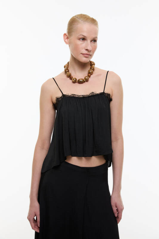 Dantel Detaylı İnce Askılı Bluz Siyah - Roman