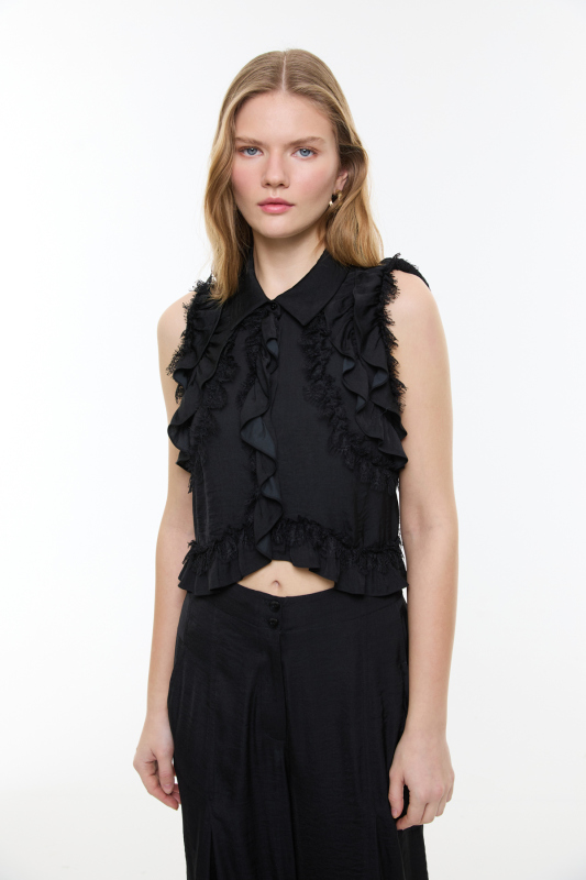 Dantel ve Volan Detaylı Kolsuz Gömlek Siyah - Roman