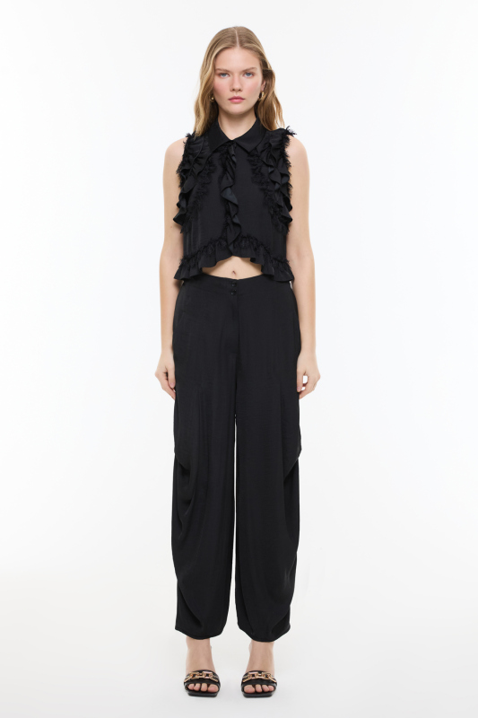 Dantel ve Volan Detaylı Kolsuz Gömlek Siyah - 4