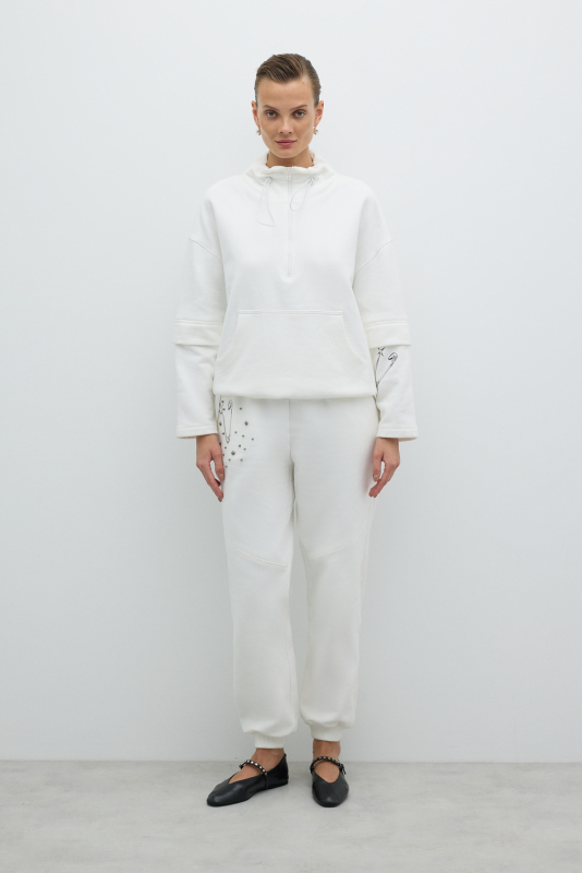 Dik Yaka Fermuarlı Trok Detaylı Sweatshirt Beyaz - 4