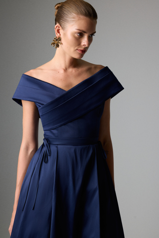 Drape Detaylı Kayık Yaka Midi Boy Tafta Elbise Lacivert - 4