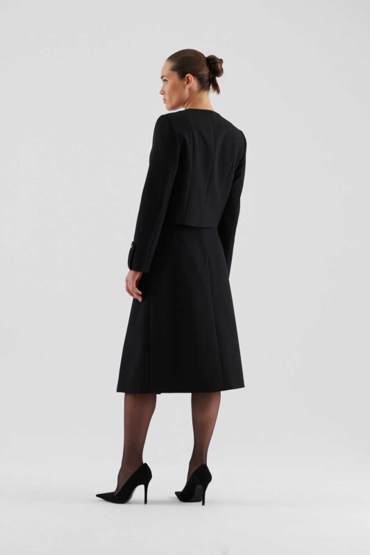 Buttoned Short Jacket Black - 2