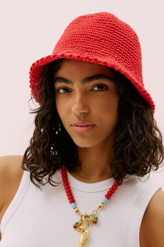 El Yapımı Şapka Kırmızı - 1