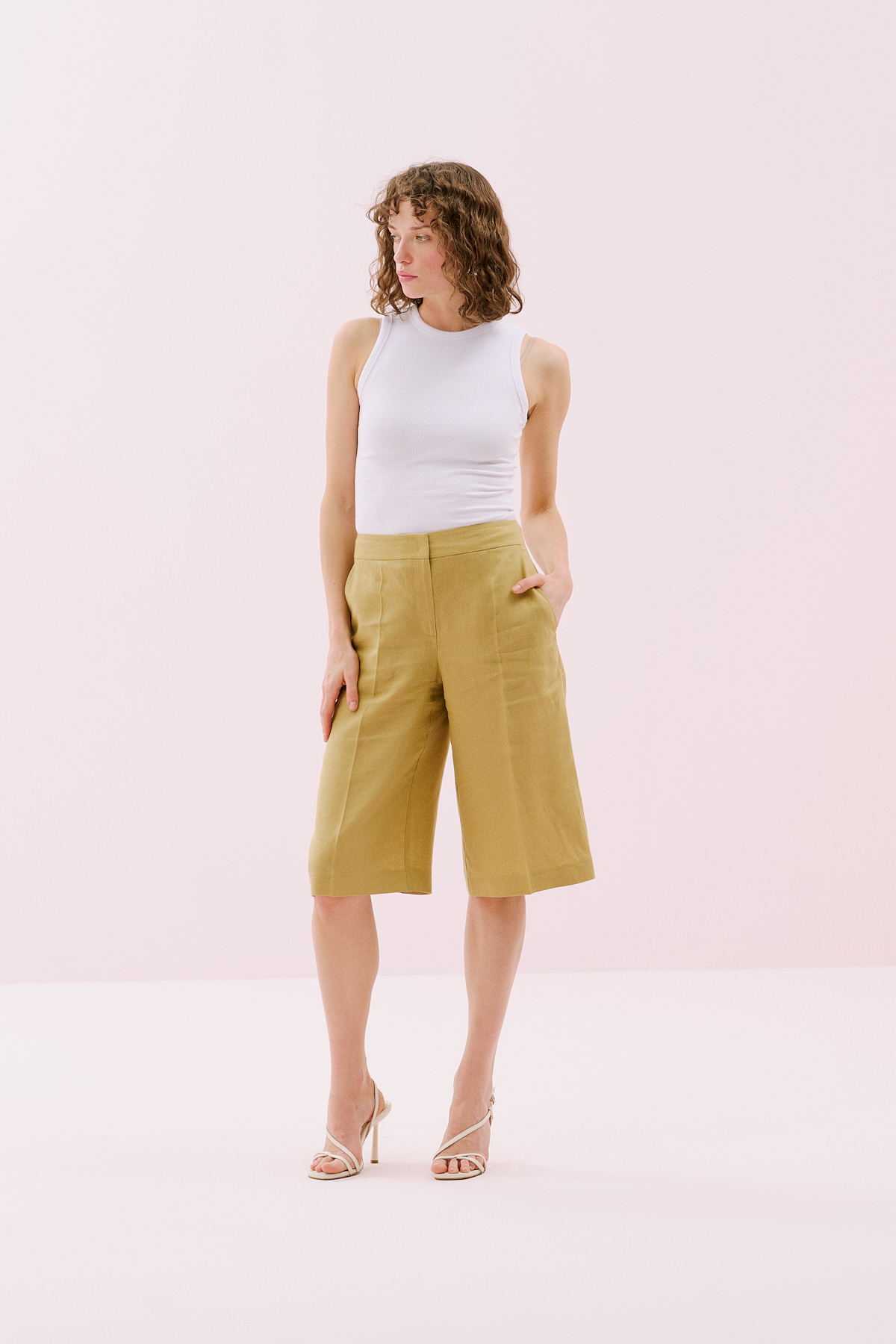 Geniş Paça Keten Bermuda Pantolon Olive