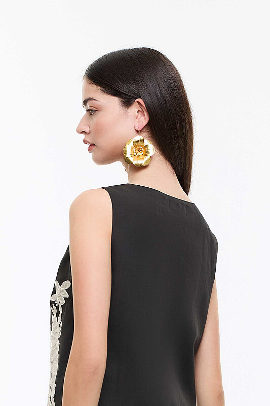 Çiçek Detaylı Küpe Gold - 2