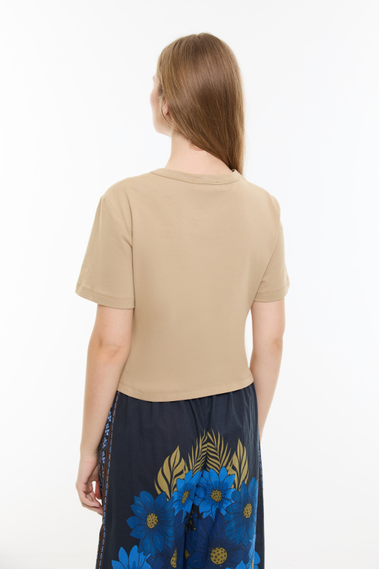 Güneş Nakışlı Asimetrik T-shirt Kahve - Roman (1)