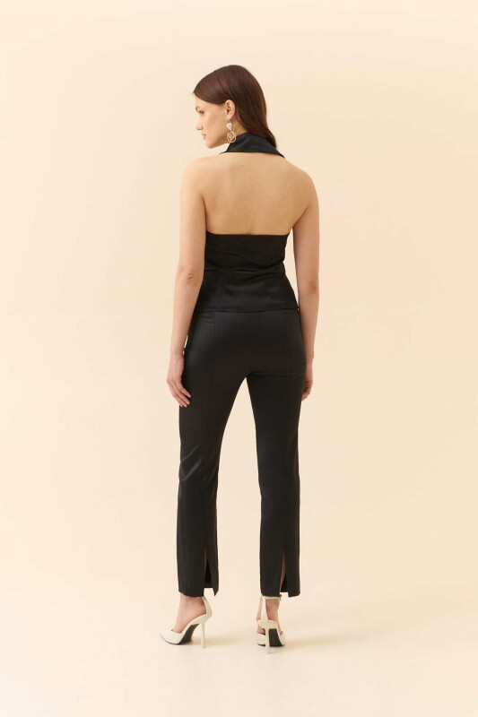  İnci Düğmeli Saten Kolsuz Gömlek Siyah - Roman (1)