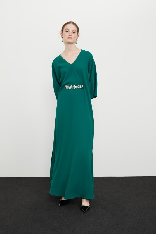 Beli Taşlı V Yaka Maxı Boy Crep Elbise Yeşil - 4