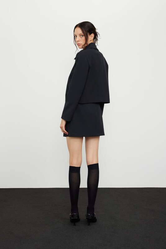 Jacket with Gold Accessories Black - Roman (1)