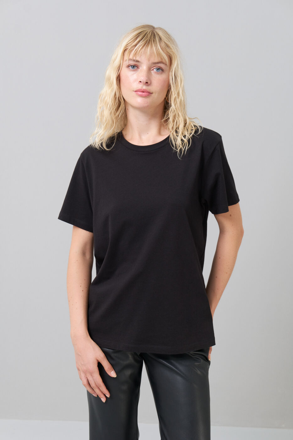 Basic Bisiklet Yaka T-shirt Siyah - 1