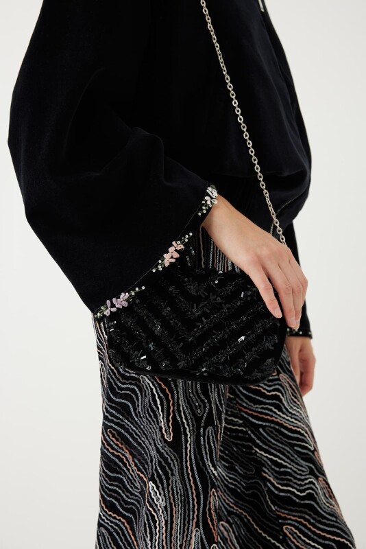  Çanta Siyah - Roman (1)