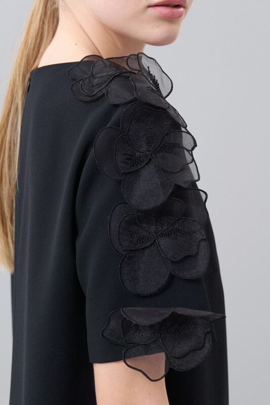 Kolları Çiçek Detaylı Mini Elbise Siyah - 4