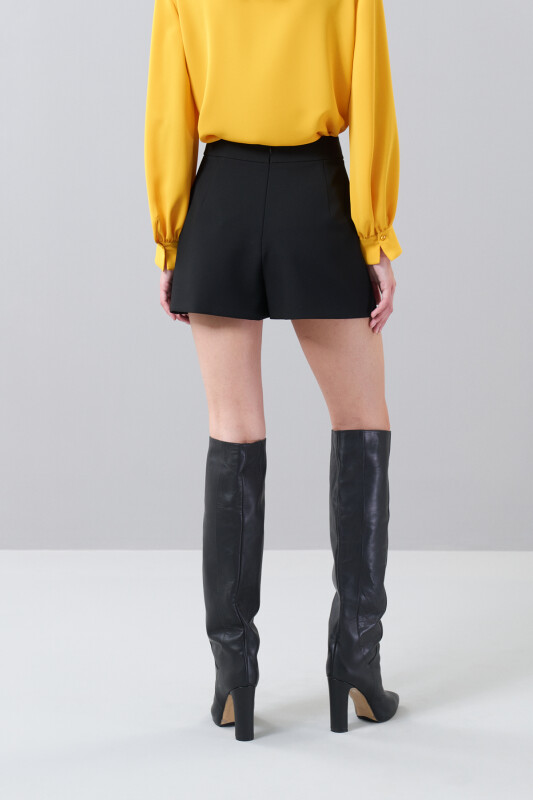 Gold Düğmeli Şort M.Siyah - Roman (1)