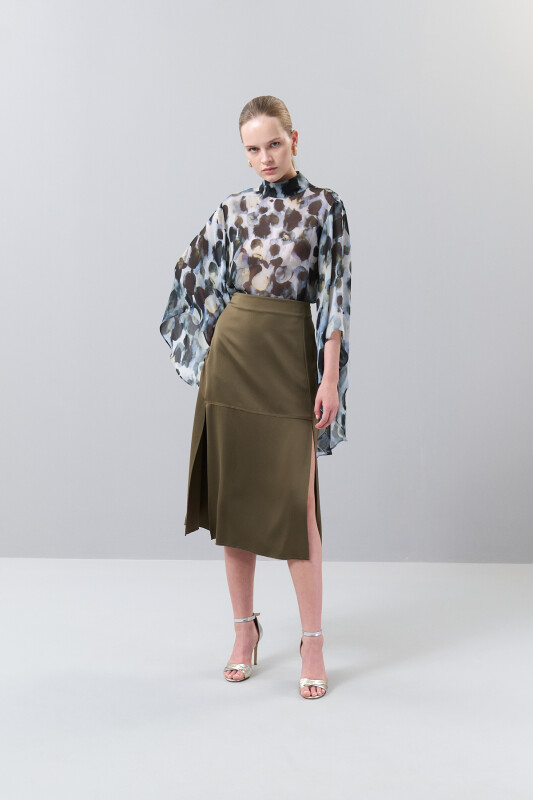 Yırtmaç Detaylı Midi Boy Saten Etek Haki - 3