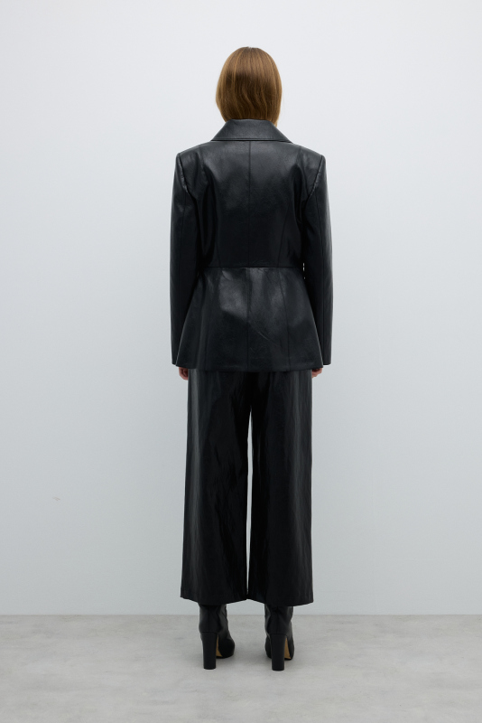 Gold Metal Aksesuarlı Önü Fermuarlı Ceket Siyah - 2