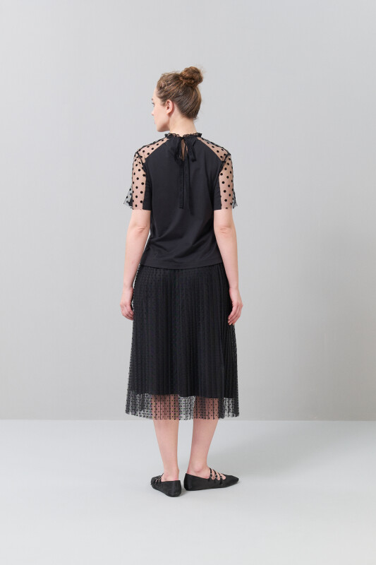 Flok Tül Detaylı T-Shirt Siyah - Roman (1)