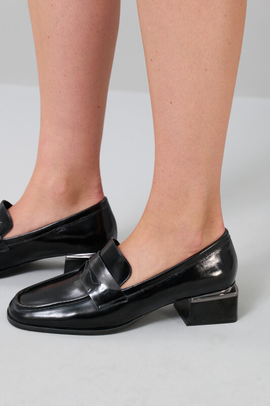 Makosen Ayakkabı Siyah - Roman (1)