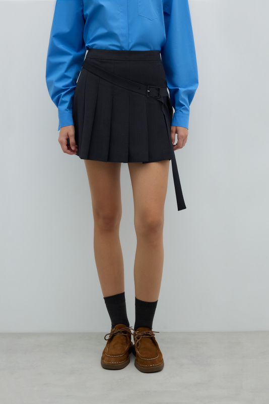 Kemer Detaylı Pileli Mini Etek Koyu Gri - 4