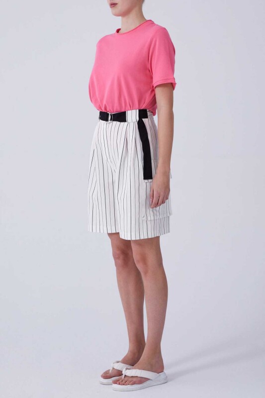 Kemerli Siyah Çizgili Bermuda Şort Beyaz - 3