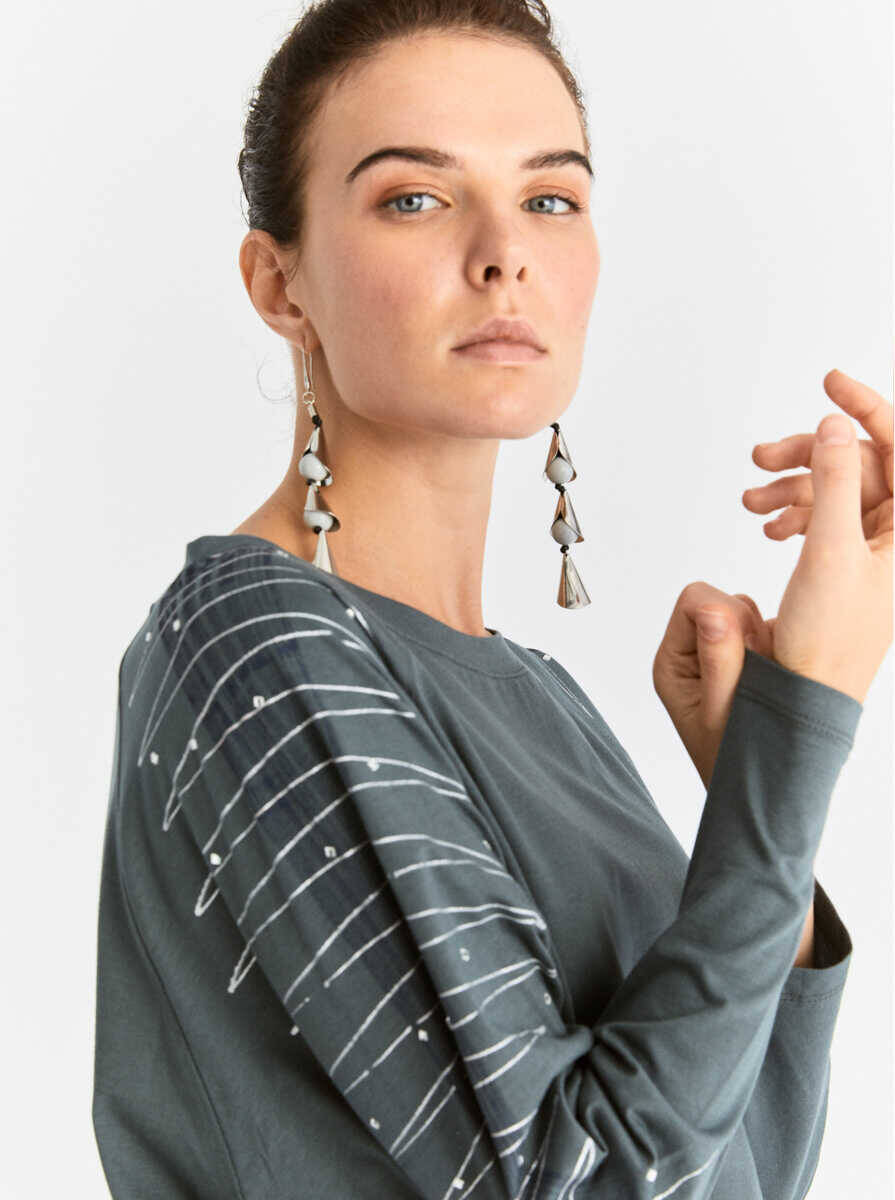  Kol İşlemeli Kadın Sweatshirt Standart Renk - 3