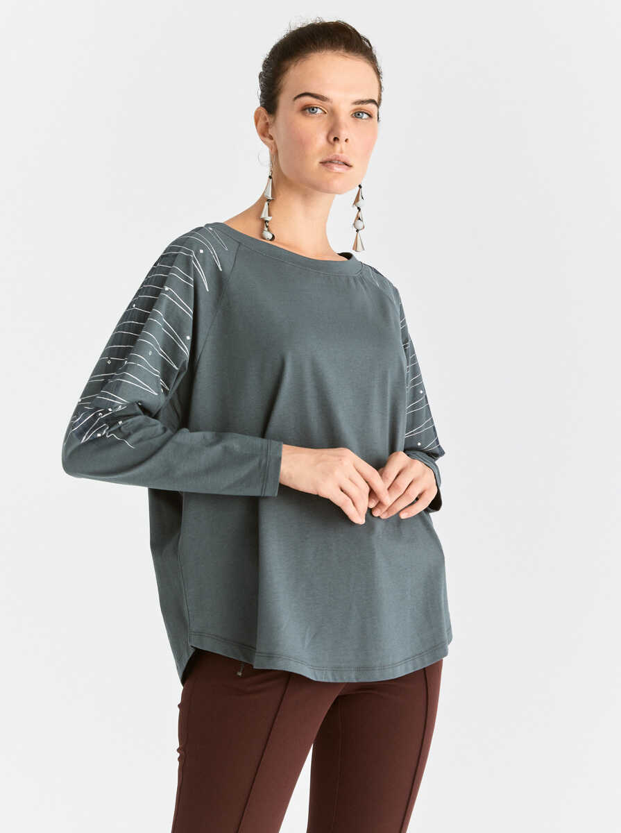 Kol İşlemeli  Kadın Sweatshirt Standart Renk