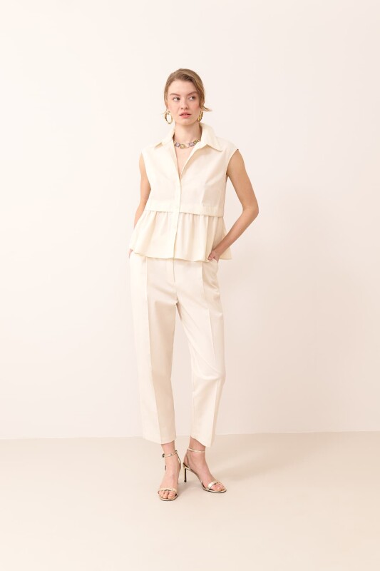 Kolsuz Şerit Detaylı Poplin Gömlek Bej - 3