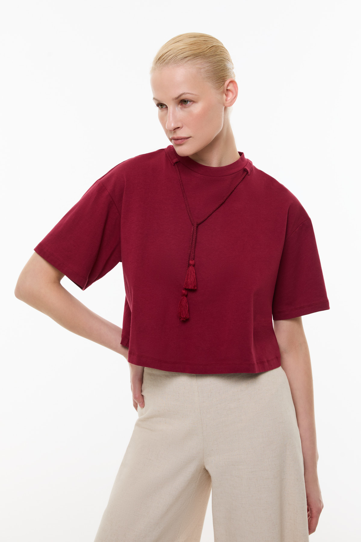 Kordon Detaylı T-shirt Bordo