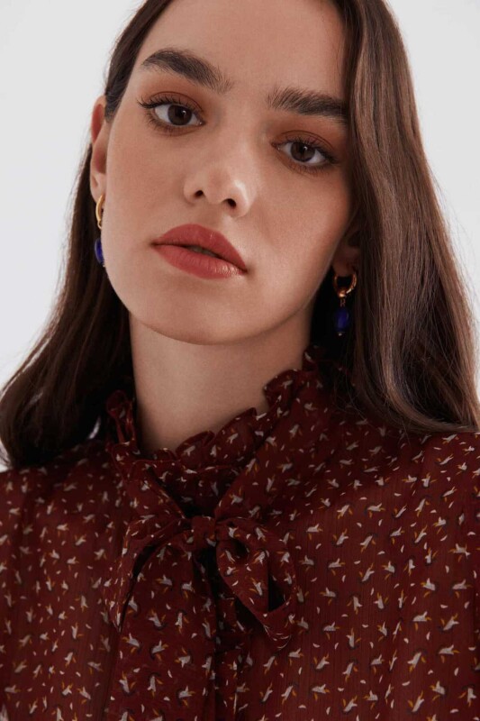  Lacivert Kalpli Altın Rengi Küpe Standart Renk - Roman (1)