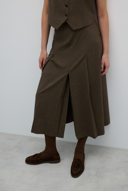 Önden Yırtmaçlı Pileli Midi Boy Etek Kahve - 4